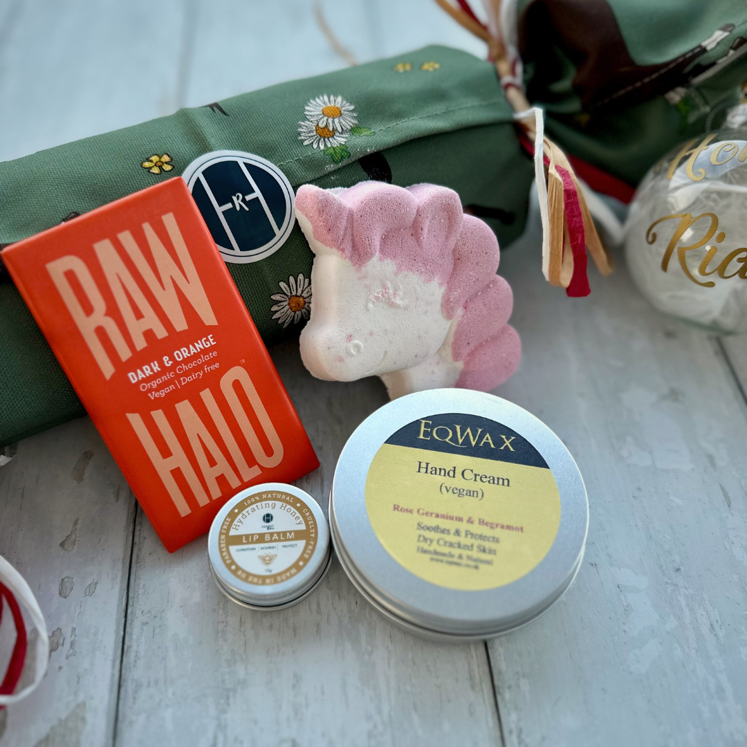 Sustainable Gift Cracker | HUMAN TLC